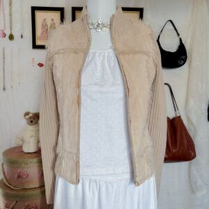 Y2k vintage girly fur accents ribbed open beige jacket